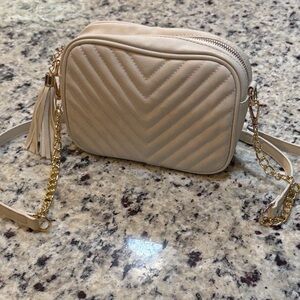 Elegant Cream Quilted Crossbody Bag